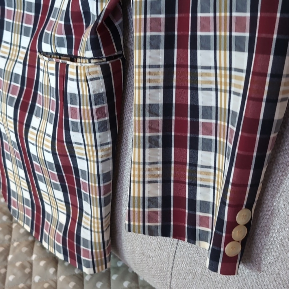 Coronet Men's Vintage Plaid Tailored Wool Blend Blazer. - Picture 3 of 10
